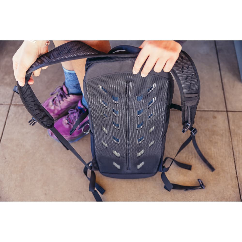 Nano 20L Optic Black, view: 6