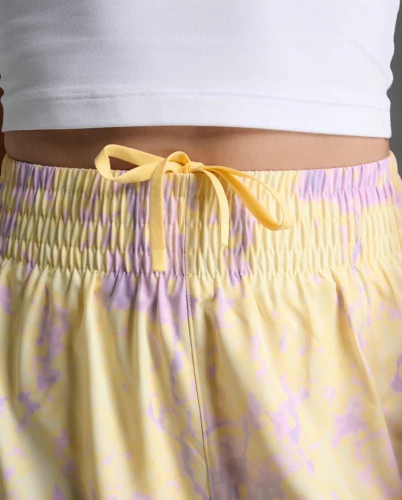 Aero Hi-Rise 4 Inch Shorts W´s Pixel Lemon / White Reflective, view: 4