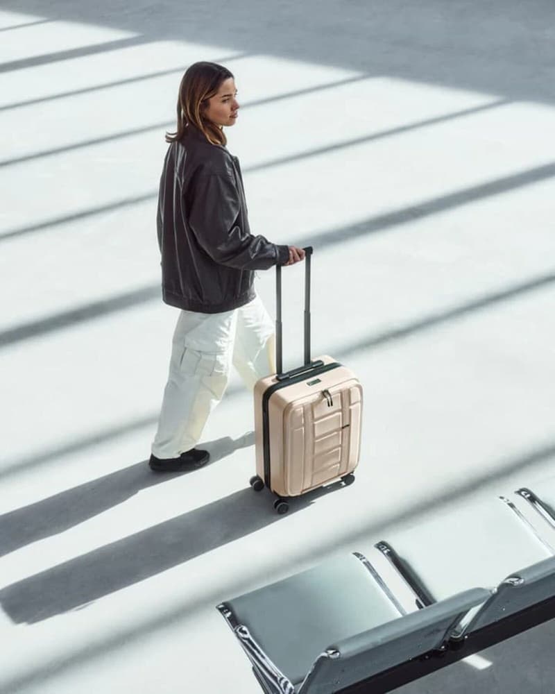 Ramverk Front-access Carry-on 37L Fogbow Beige, view: 1