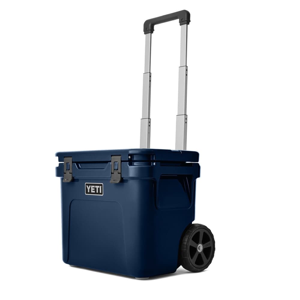 Roadie 32 Wheeled Cool Box Navy, view: 2