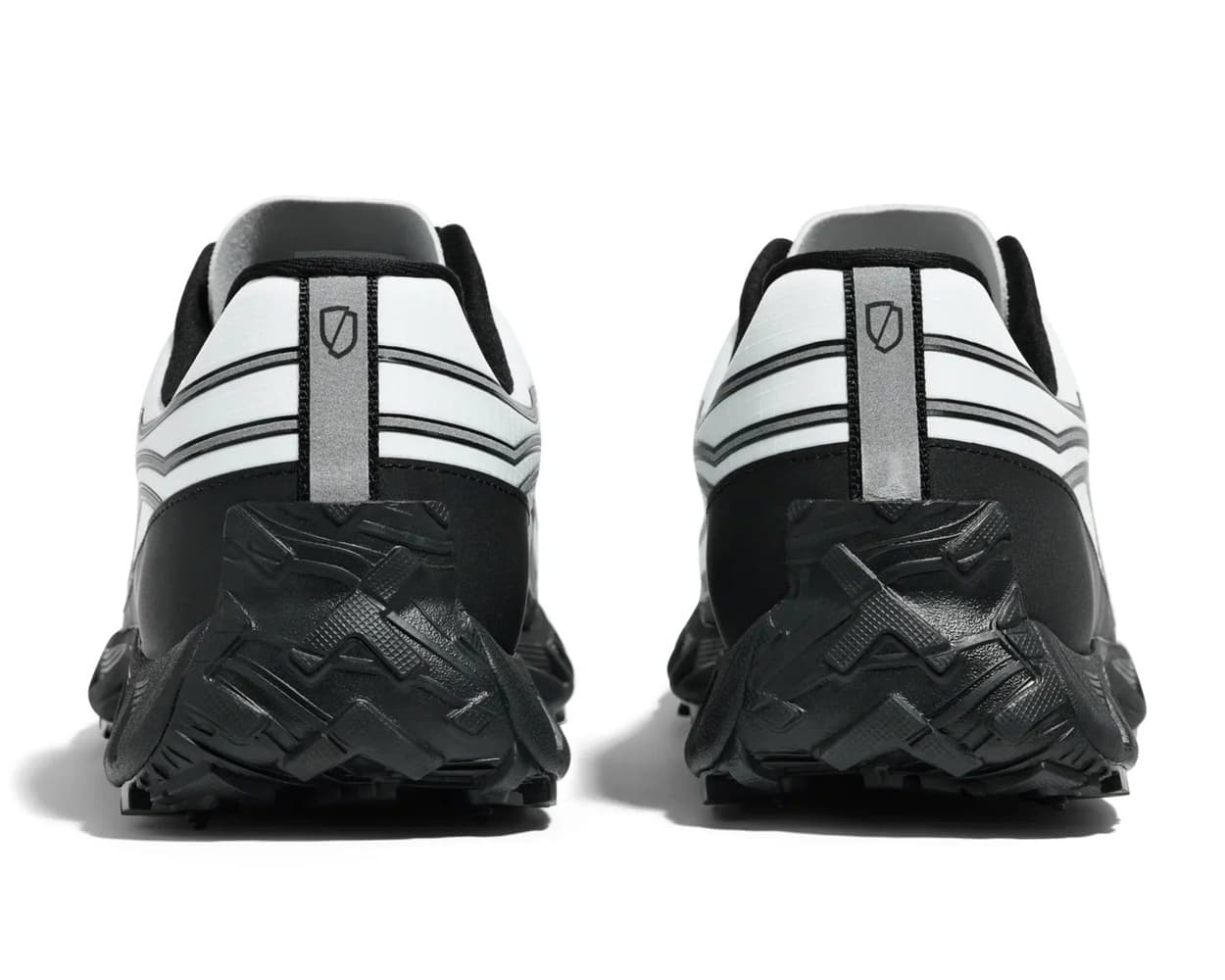 N 002W Alpine White, view: 3