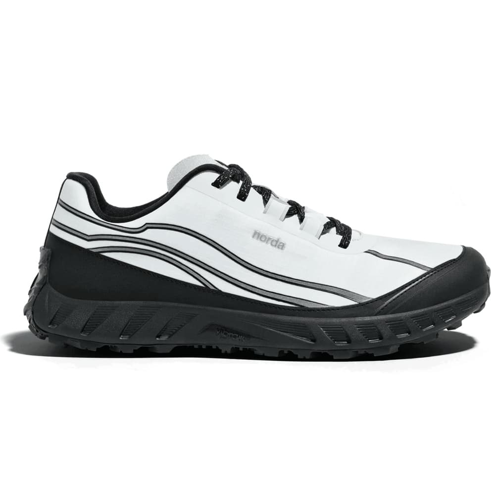 N 002W Alpine White, view: 0