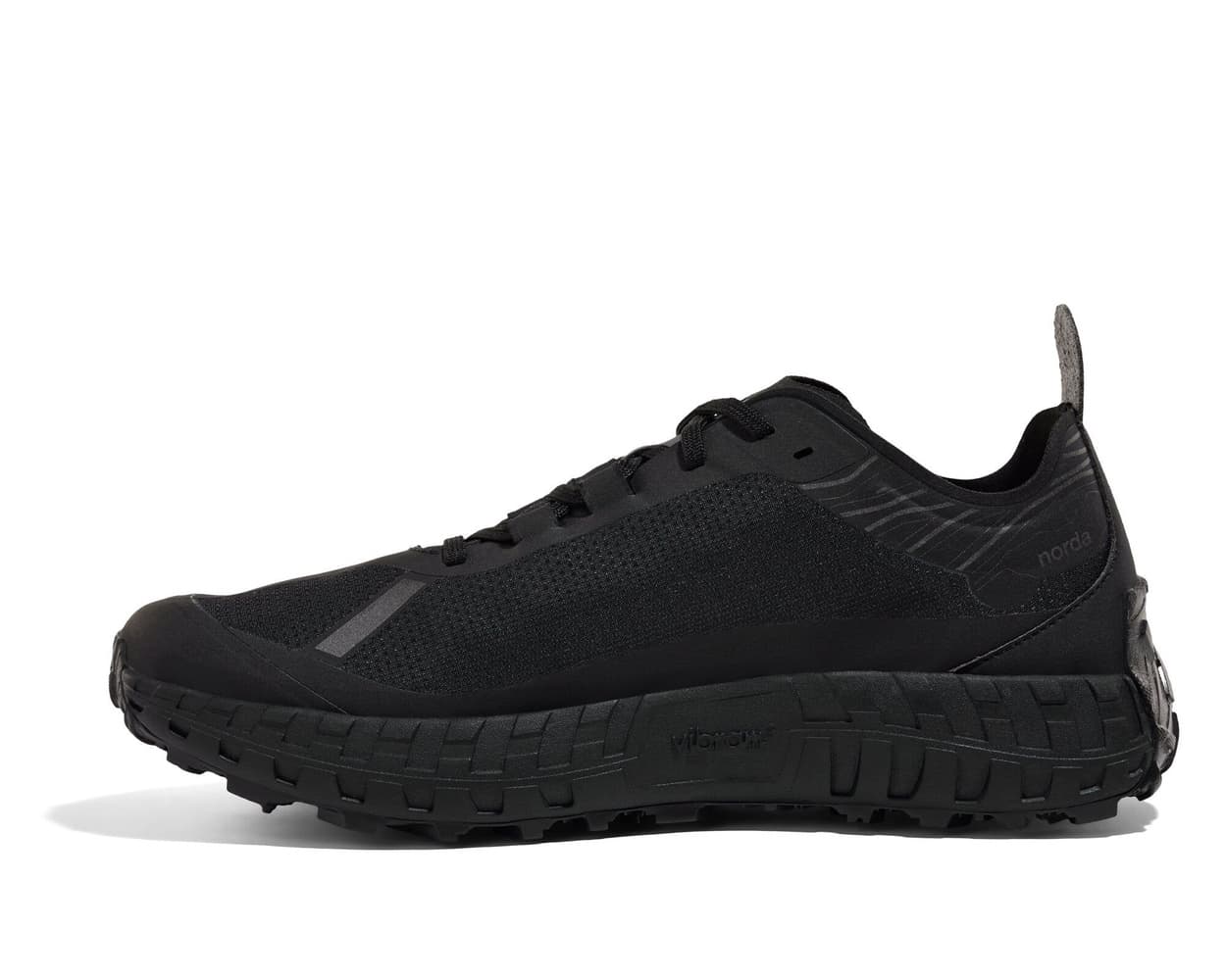N 001M Stealth Black, view: 2