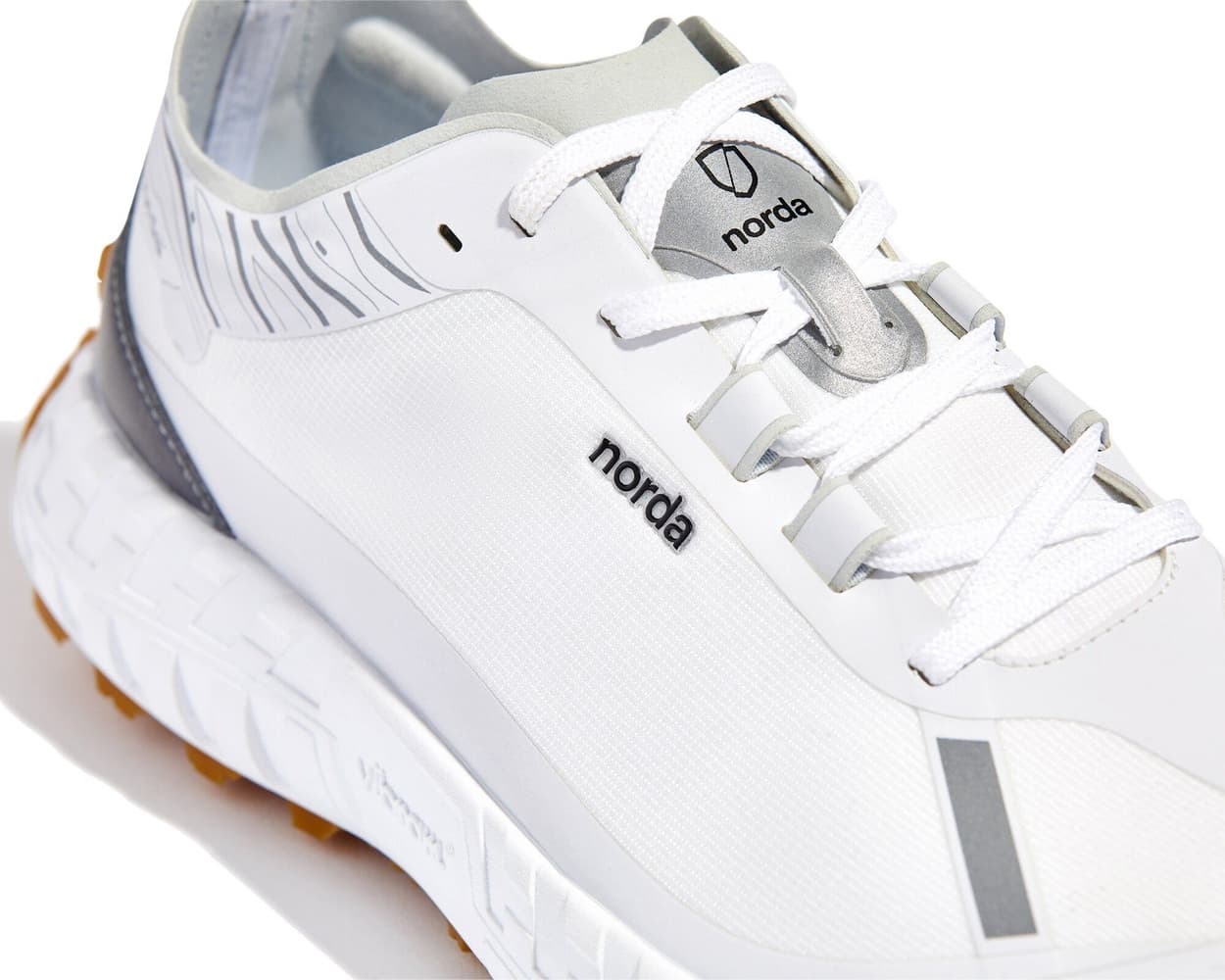 N 001W White Gum, view: 3