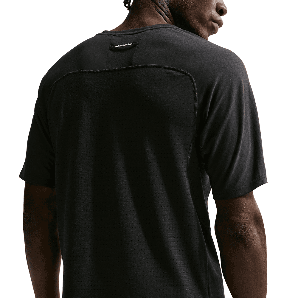 M's Acg "Solar Chase" Dri-Fit Adv Trail Running Top Black/Black/Summit White, view: 2