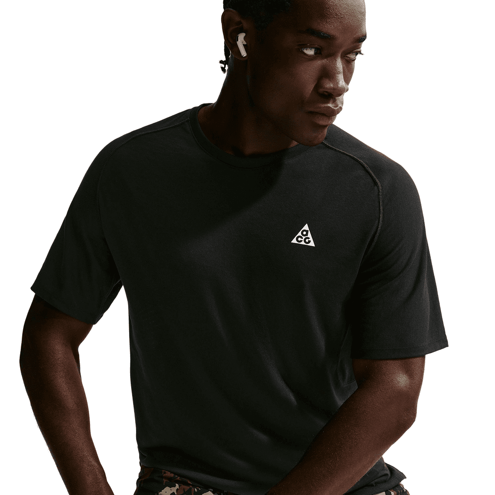 M's Acg "Solar Chase" Dri-Fit Adv Trail Running Top Black/Black/Summit White, view: 1