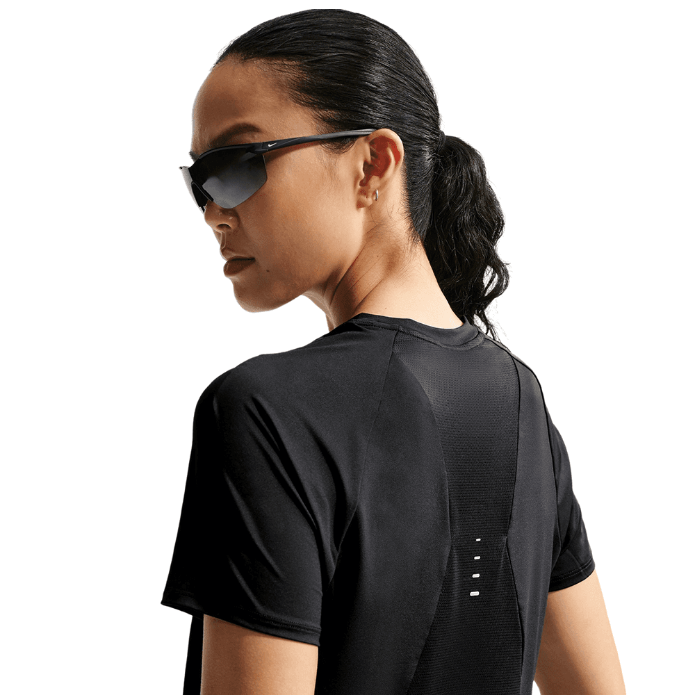 W's Swift Dri-Fit Short-Sleeve Running Top Black/Reflective Silv, view: 1