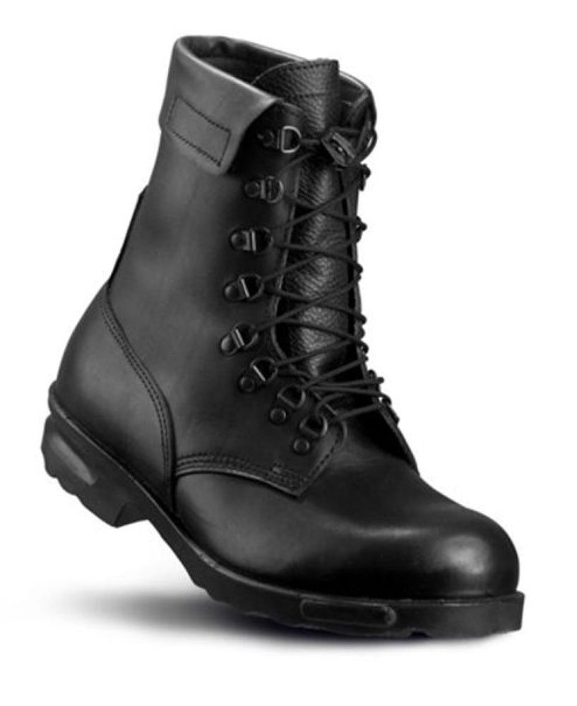 productImage: Pilot M/77 F Perform Svart