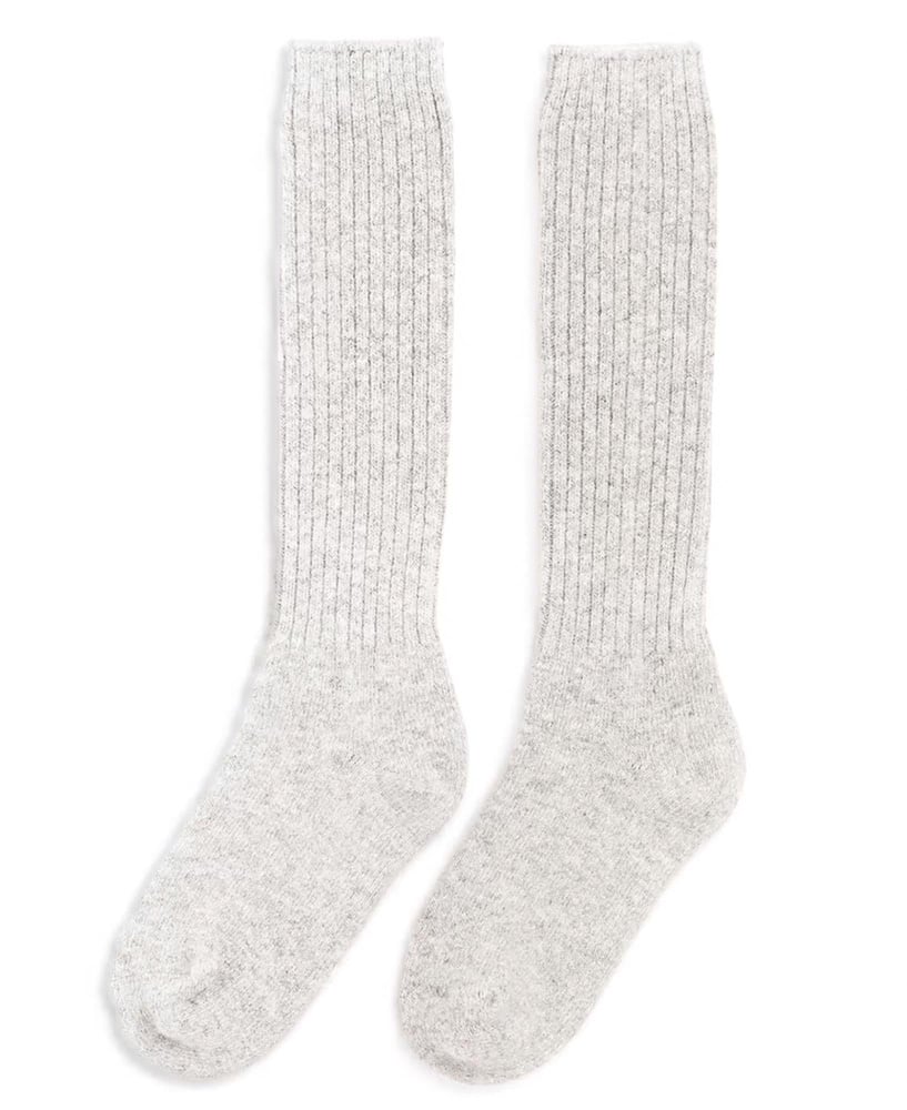 productImage: V-Bond Socks White