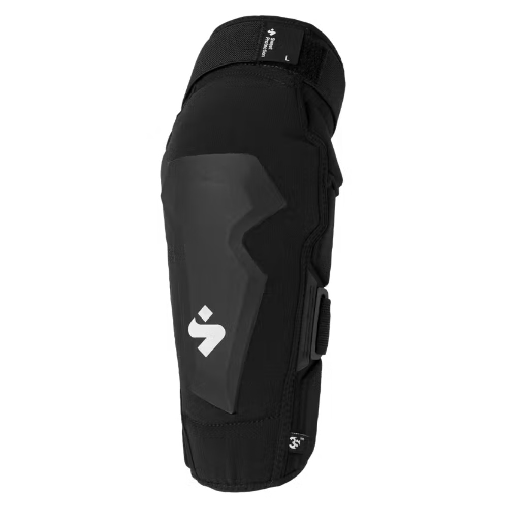 productImage: Knee Guards Pro Hard Shell Black