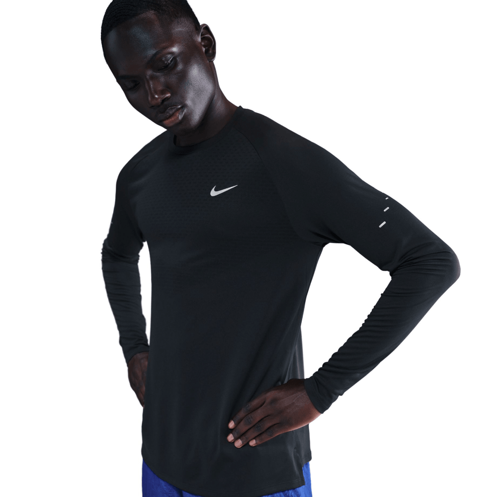 productImage: M's Stride Dri-Fit Adv Long-Sleeve Running Top Black/Reflective Silv